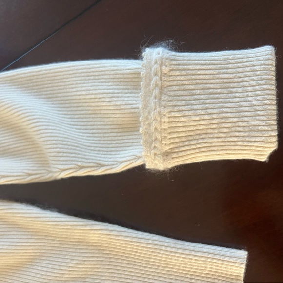 Escada---- Designer Cream Cardigan Size 42 - Picture 3 of 4